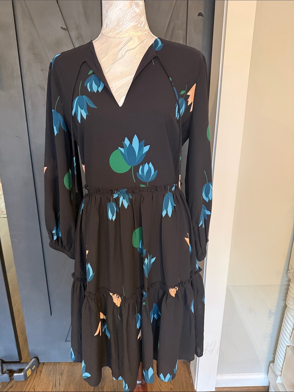 Ann Taylor Black Long-Sleeve Floral Tiered Dress